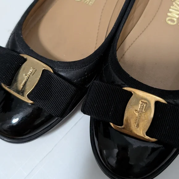 Salvatore ferragamo rufina flats Size 6 Black Leather